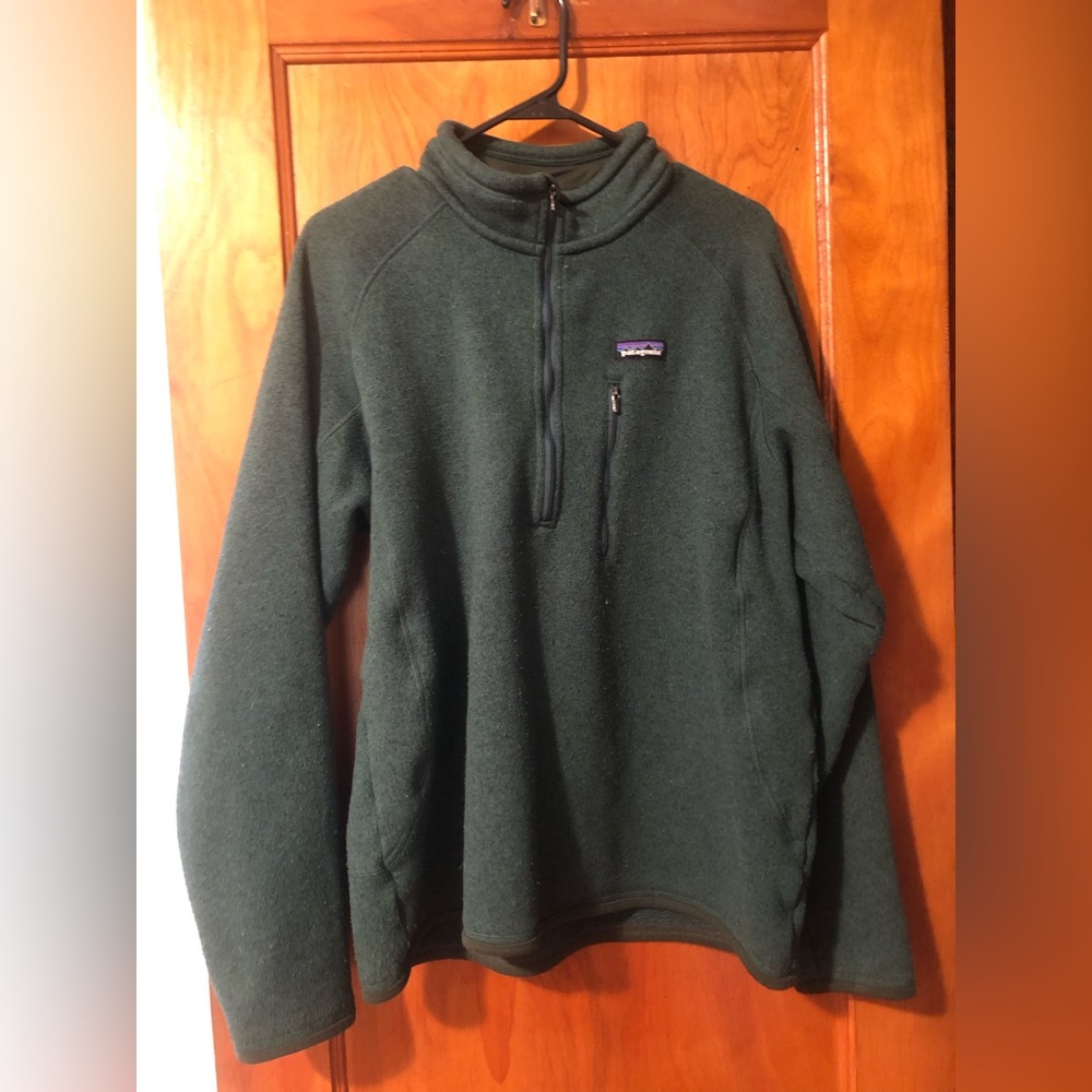Patagonia green fleece